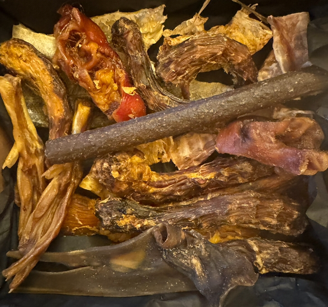 Treat bundle
